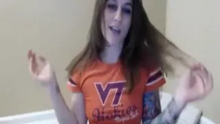 Tattooed girl loves to talk dirty with her fans