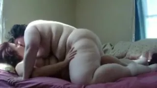 2 fat lesbian girls finger and eat eachother's pussy