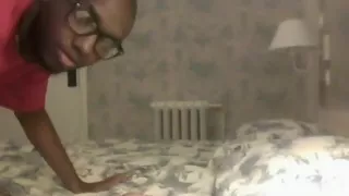 Black couple makes a sextape in a hotelroom