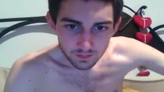 chubby girl makes a sextape with her skinny boyfriend 