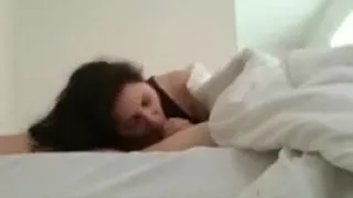 dude quickly sets up a cam, before his girlfriend  is back from the toilet to suck his dick.
