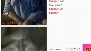 Fettes Mädchen mit Cameltoe Muschi hat Cybersex mit einem Fremden