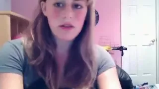 girl gets naked for her boyfriend  on cam and plays with a toy