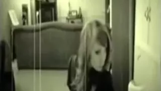 girl makes an artistic sextape with her boyfriend 