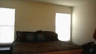 Military guy celebrates his return with a sextape