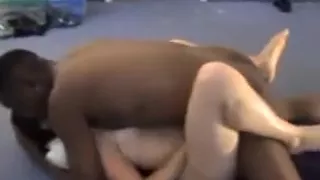 Married chick gets fucked by black dude.