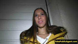Euro girlnextdoor screwed by a stranger in public