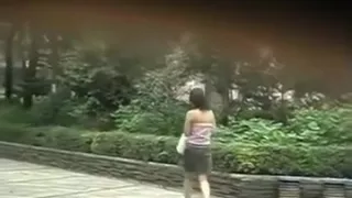 Hidden livecam films beauties mangos in the street.