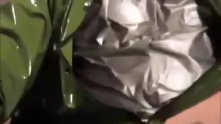 Green Plastic Doc macht sich bereit für dich