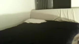 neugieriger Hetero-Junge Matthew wichst für Geld!