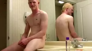 Fucking in a hotel baths