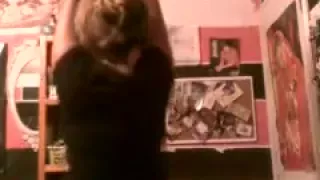 Twerk bands to make her dance !!!!!!