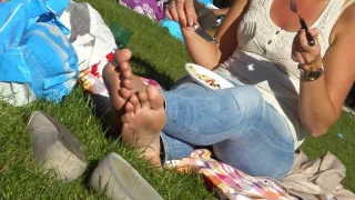 Candid Feet & Immodest Soles at the Park