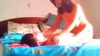 Dilettante Bums Freundin