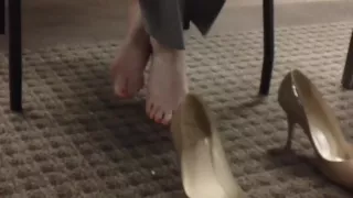 My amateur voyeur vid shows the feet of chicks