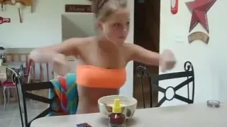 Superlatively Good twerking livecam dance movie