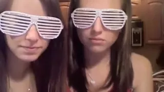 Eager twerk cam solo video