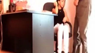 Old-man gal sucks off an older stud