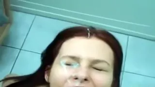 Gal gal takes a facial