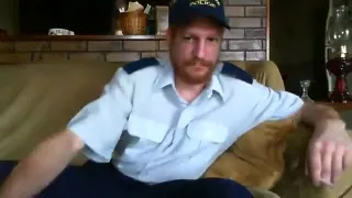 Rothaarige israelische Polizistin verprügelt nach der Arbeit