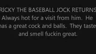 Ricky, der Baseball-Penis, kehrt zurück.