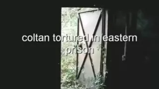 die alte Fabrik Sitzung rohen Sex in der Polizei öffentlichen Ort