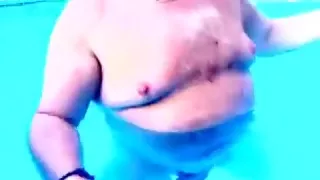 Moving to Katy Perry naked in pool