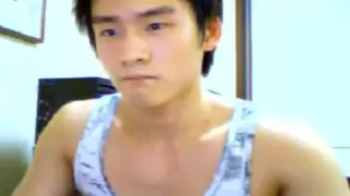 koreanischer Kerl wichst Telefonsex und Sperma