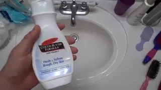 Chubby redhead lotion play with cum and piss.