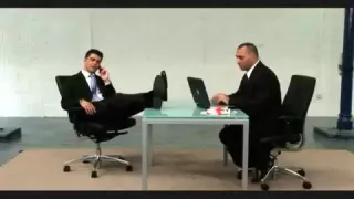 Lieferjunge strippt für Geld