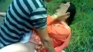 Aged Doxy Fucking in Public Place By 2 Dudes