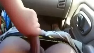 Fellatio-Service in the car for this slutty large agreeable mother mature lady at lunch break