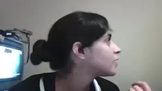 Brazilian nerdy gal on livecam pleases her fella orally