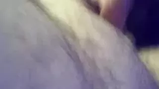 Knob lover hottie sucks her boyfriend's giant ding-rod on sofa