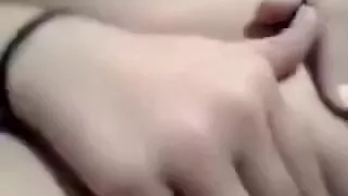 Fingering my obese white lady on homemade sex movie