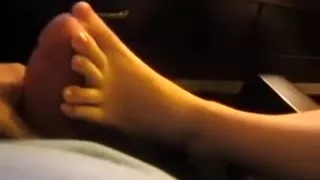 Her first feet job with her perfect toes jerking my friend's large ding-schlong