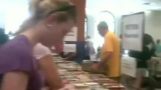 hunt for hawt butts of slutty babes on the streets