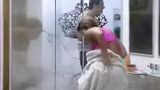 My astonishing blond girlfriend looks hawt in the shower