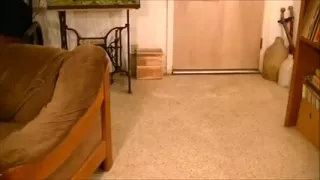 Meine schlanke Freundin Vanessa zeigt sich im engen Kostüm und in Strumpfhosen