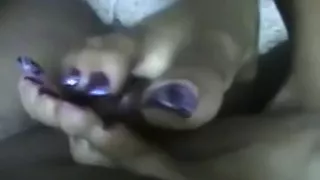 Swarthy Jamaican slut giving me footjob massage