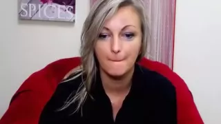 vanessaxlov intimate record on 2/2/15 14:02 from chaturbate