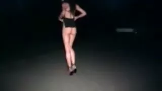 Dogging- anonymous wife sucks strangers