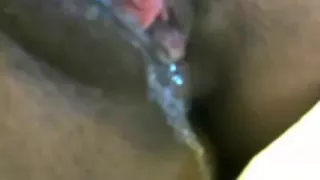 Jilling off in my free amateur webcam video clip