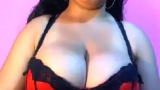 Breasty bhabhi showing her melon pointer sisters