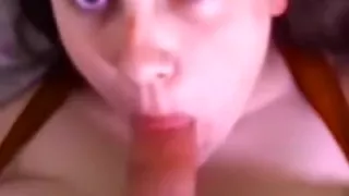 non-professional girlfriend swallows cock juice