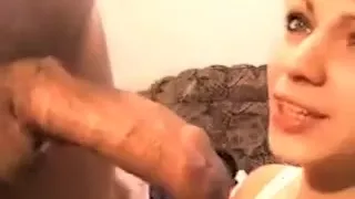 Hausfrau Samen im Mund