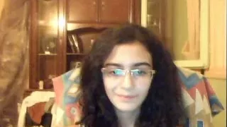 Session chatroulette 2 filles sexy et 1 strip