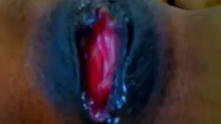 Sexy Colombian Gets Wet & Cums on Cam