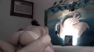 I'm riding my boyfriend's dong in amateur porn video