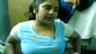 Aunty stripping to show her pantoons